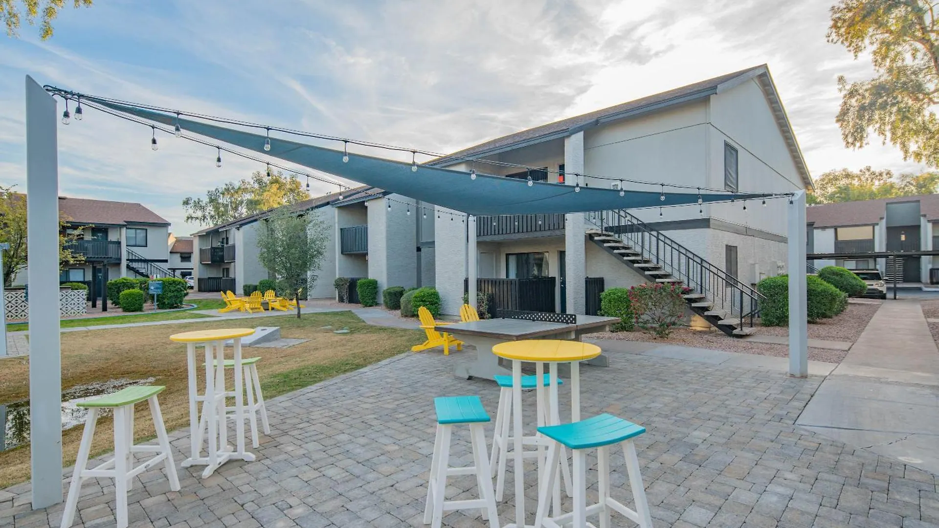 פיניקס Paradise Valley Village-Walk-Dine-Shop-Golf- C254 0*,  ארצות הברית